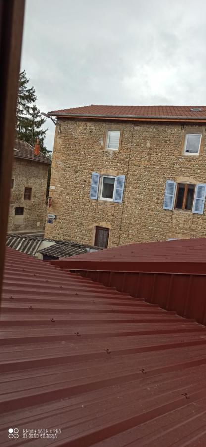Hotel De La Place Loyettes Экстерьер фото